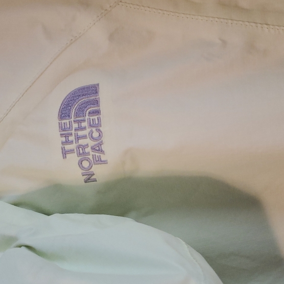 North Face jacket - Picture 5 of 7